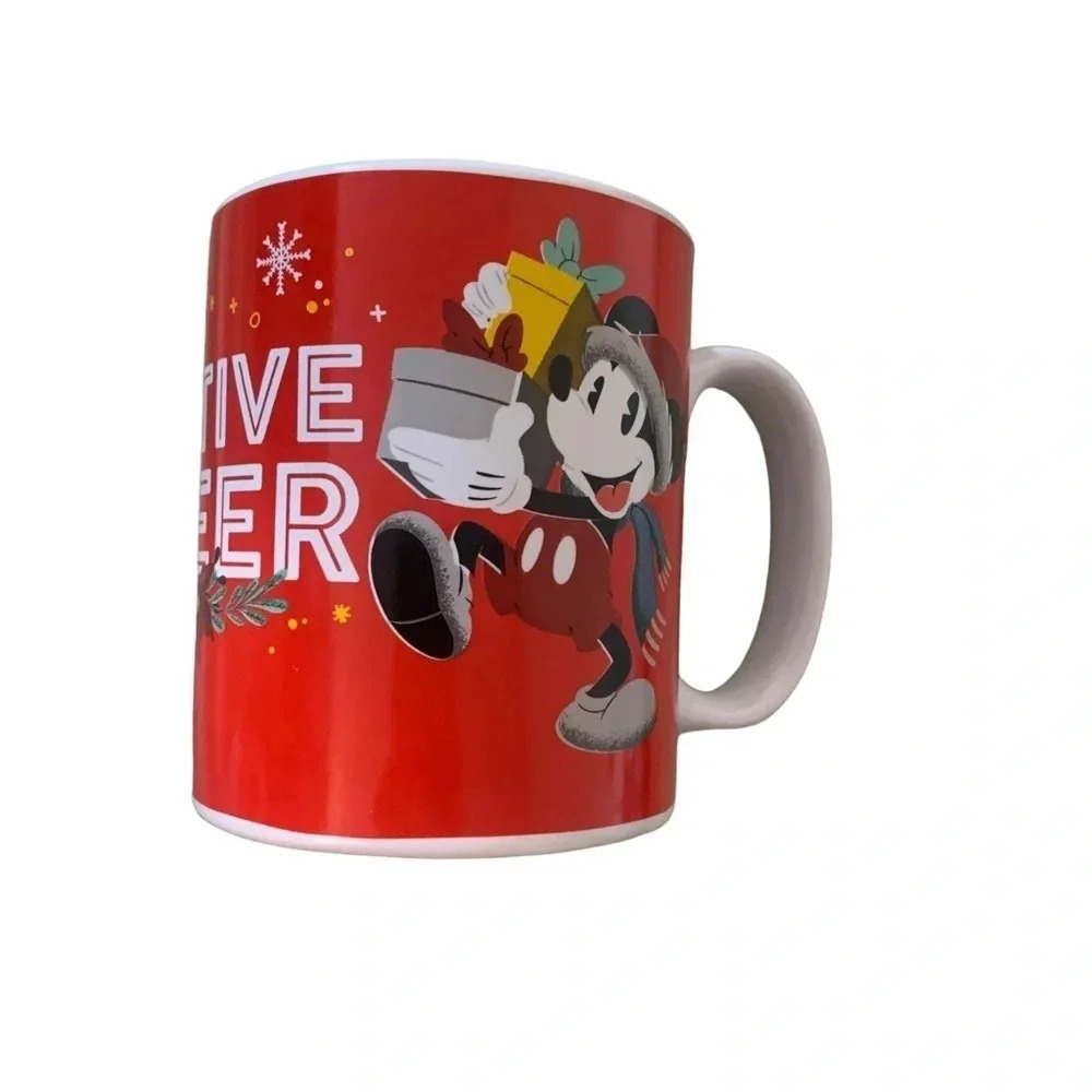 Disney Festive Cheer Mickey and Minnie Mouse coffee cup